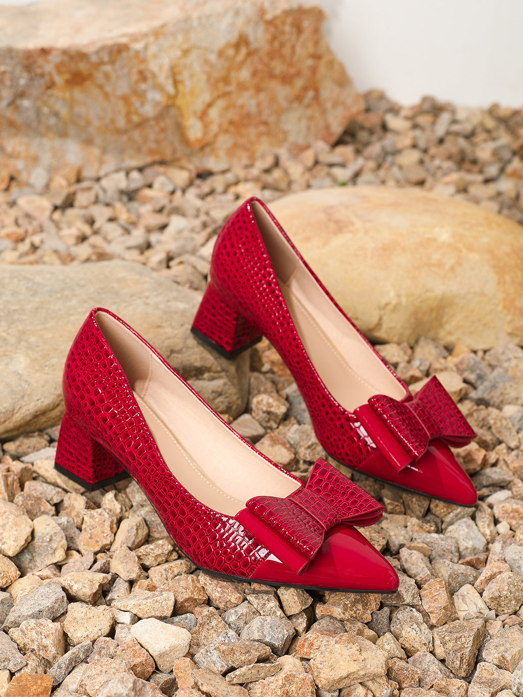 Zapatos Tacón Grueso con Lazo | Punta en Pico Tallas Grandes
