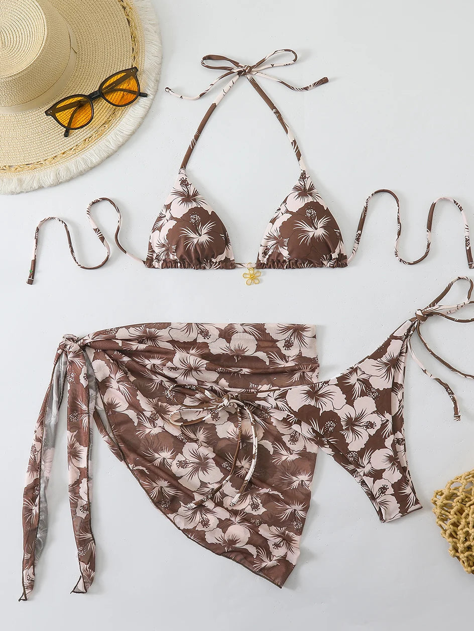 Conjunto Bikini 3 Piezas con Pareo