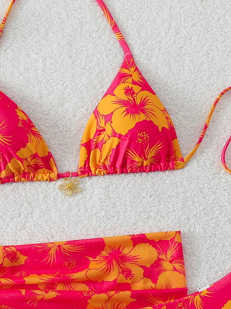 Conjunto Bikini 3 Piezas con Pareo