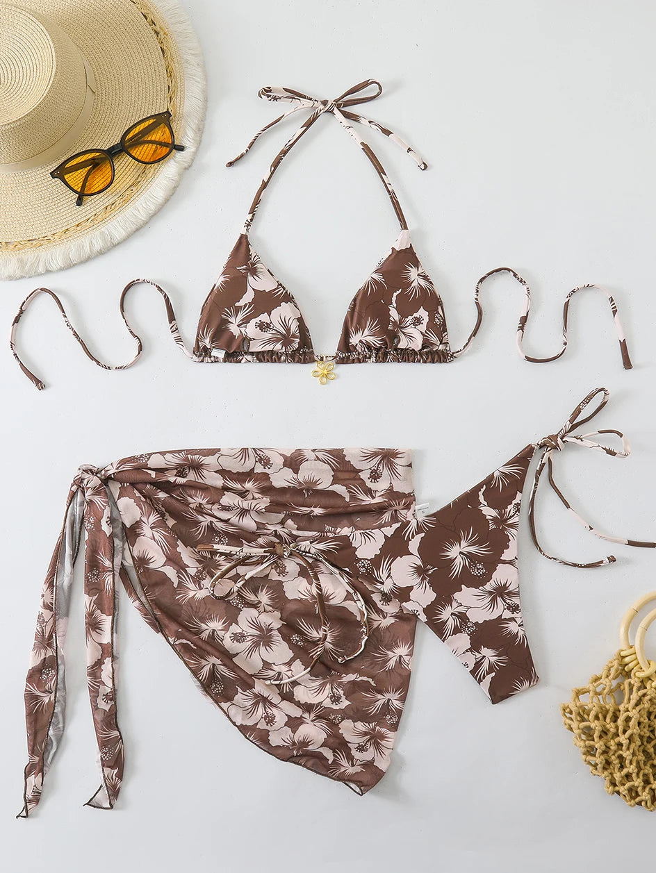 Conjunto Bikini 3 Piezas con Pareo