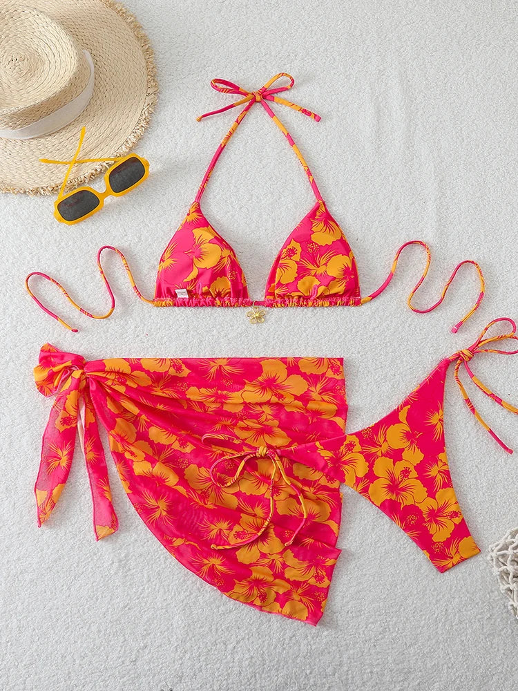 Conjunto Bikini 3 Piezas con Pareo
