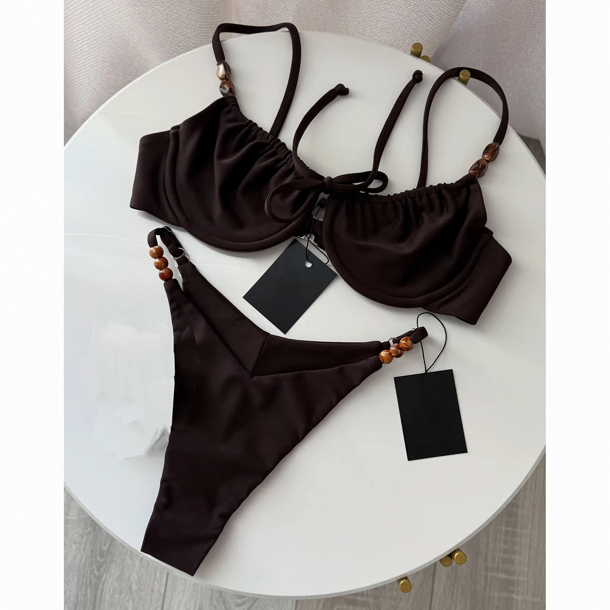 Bikini Push Up con Cuentas y Lunares